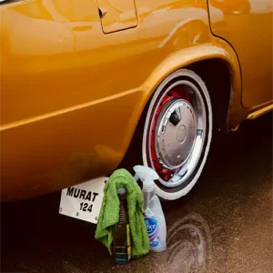 detailing classic car in preparation to sell